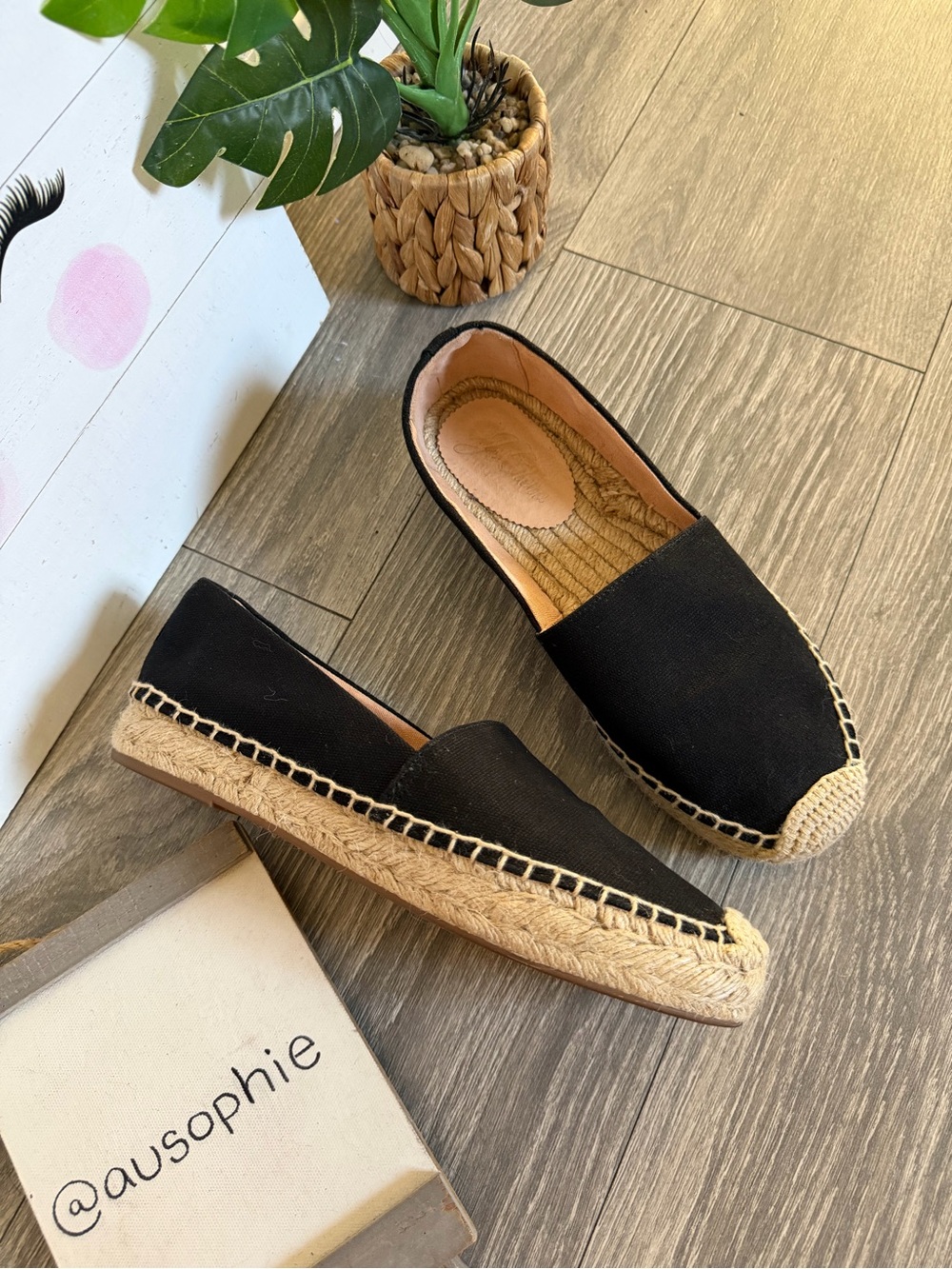 J. Crew Black Canvas Slip On Espadrille w Braided Jute Trim. Size 7.5